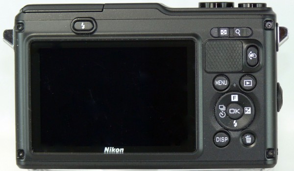 Nikon 1 AW1 - Display und Bedienung - smartcamnews.eu